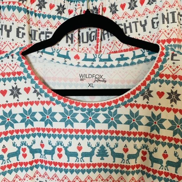 Wildfox Naughty and Nice Pajama Set XL Long Sleeve Top Shorts Nordic Christmas - Picture 3 of 16